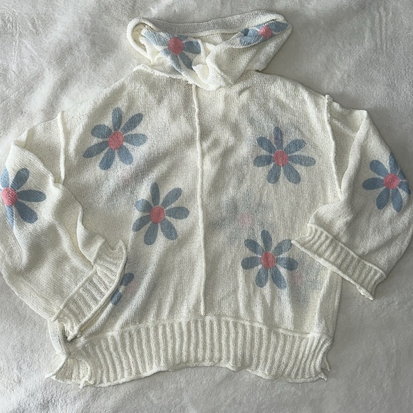 POL Woven Sweater - Picture 2 of 3